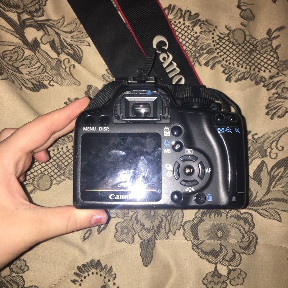 Canon Dslr - Picture 4 of 8